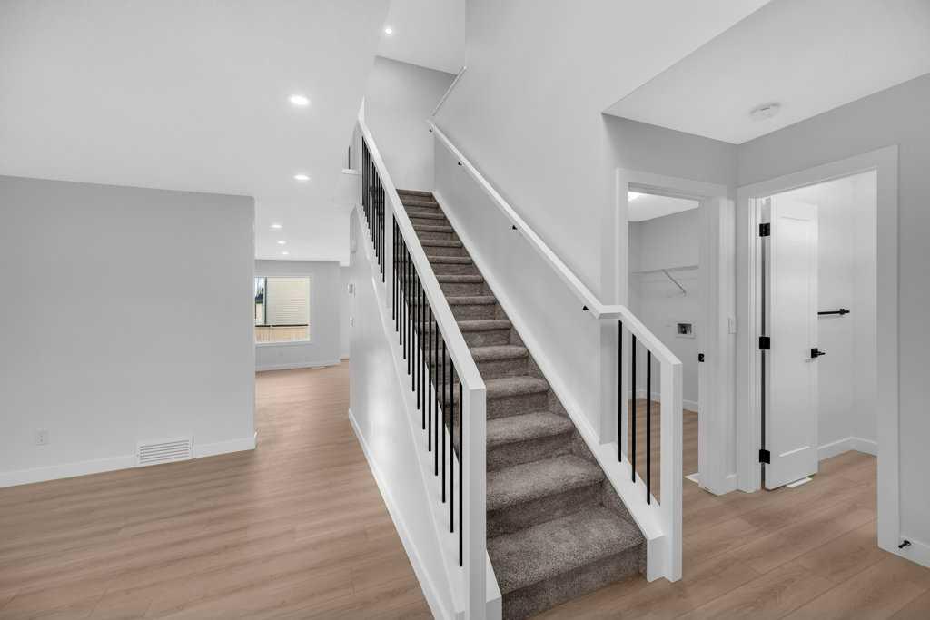 7 Cranfield Crescent SE