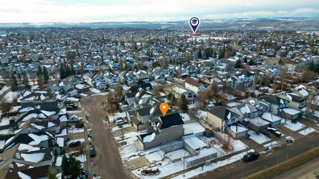 7 Cranfield Crescent SE