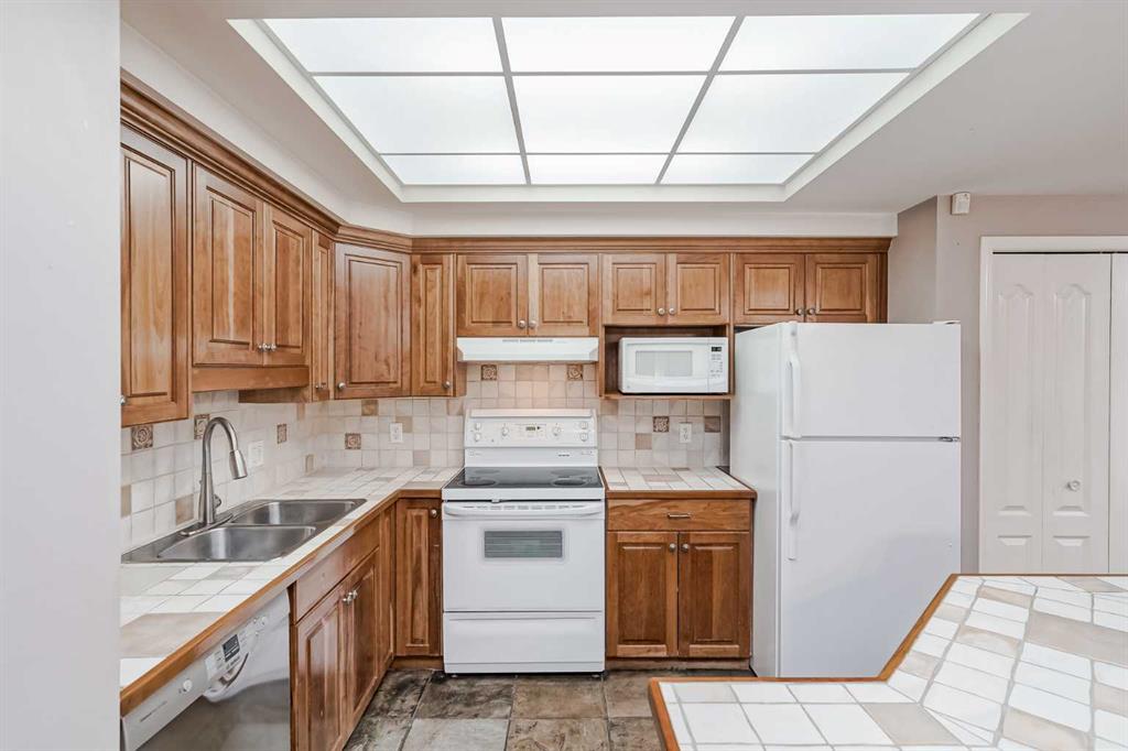 114 15 Avenue SW, #611