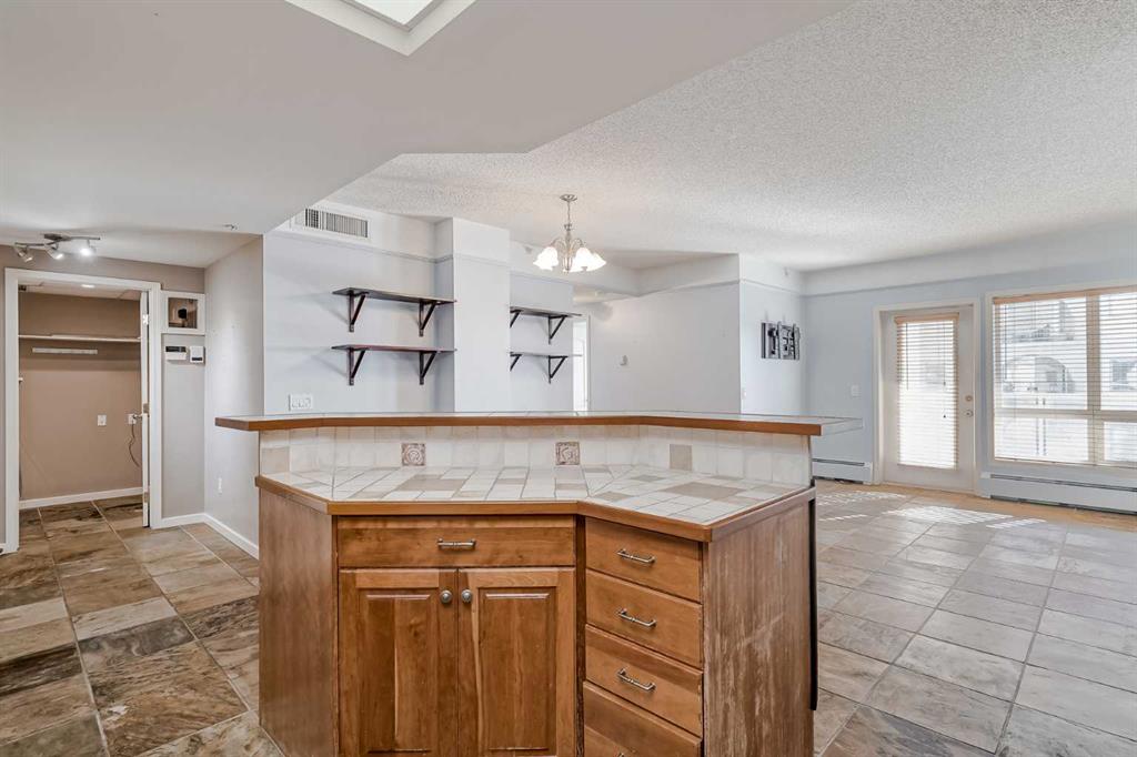 114 15 Avenue SW, #611