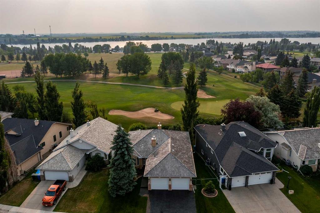 281 Lakeside Greens Crescent