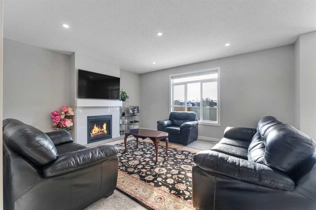 245 Aspenmere Way