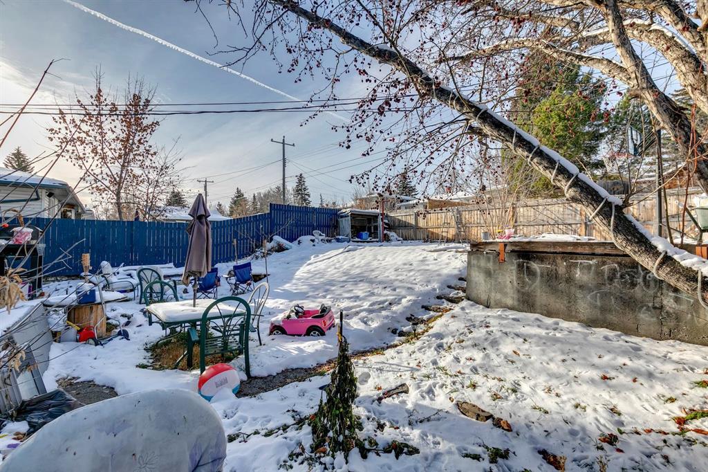 105 Fielding Drive SE