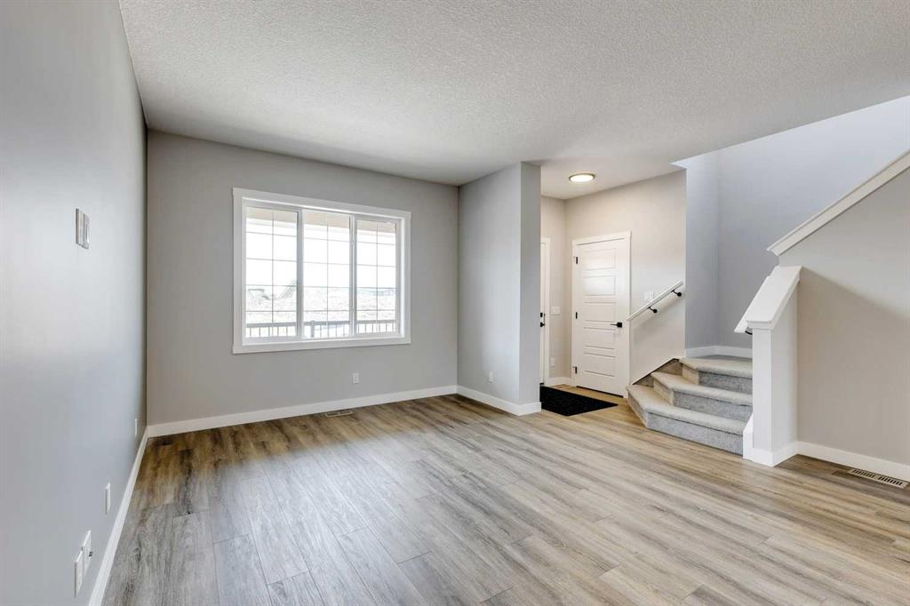 963 Legacy Circle SE