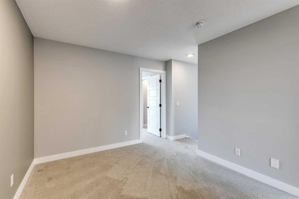 963 Legacy Circle SE