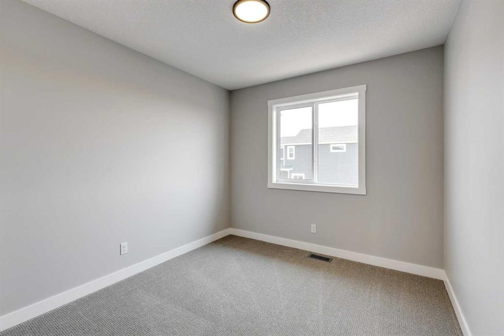 963 Legacy Circle SE