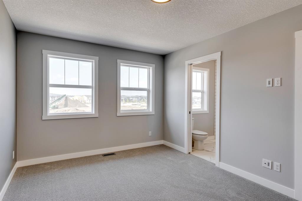 967 Legacy Circle SE