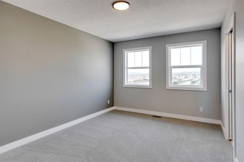 967 Legacy Circle SE