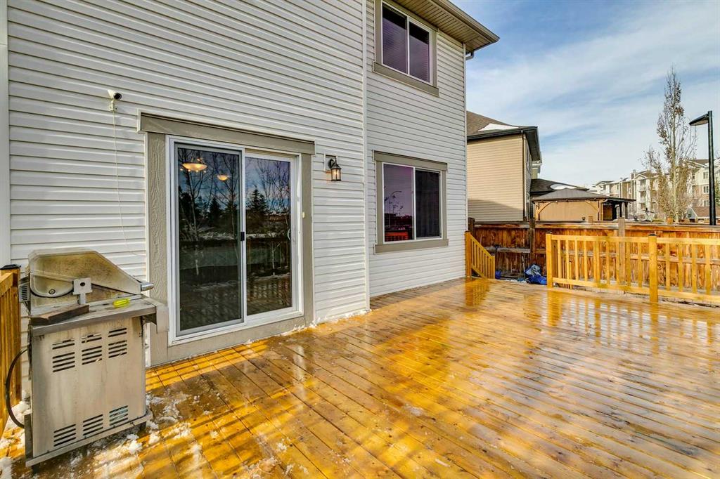 203 Cranarch Terrace SE