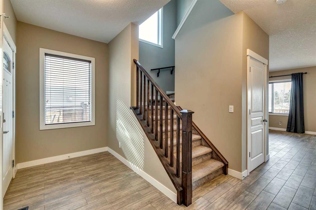 203 Cranarch Terrace SE