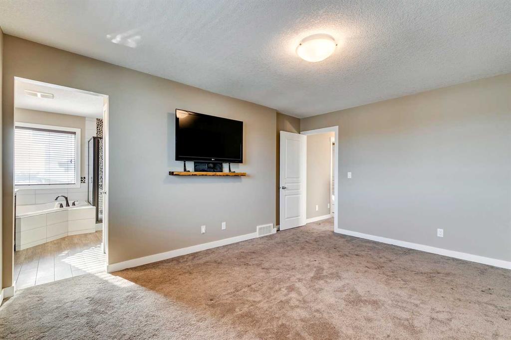 203 Cranarch Terrace SE