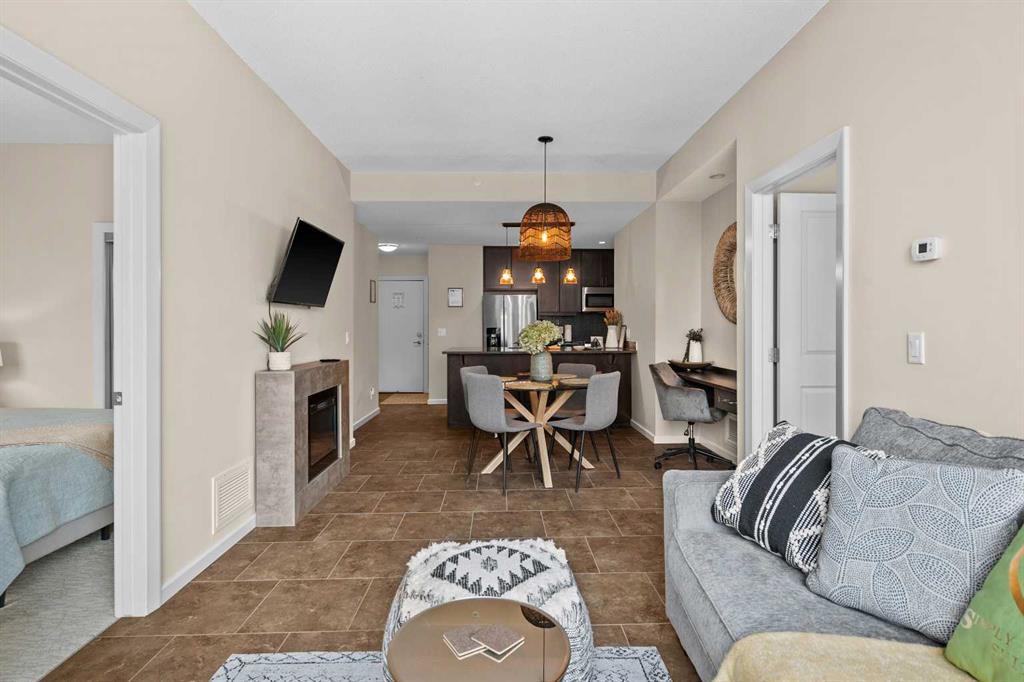 211 13 Avenue SE, #905