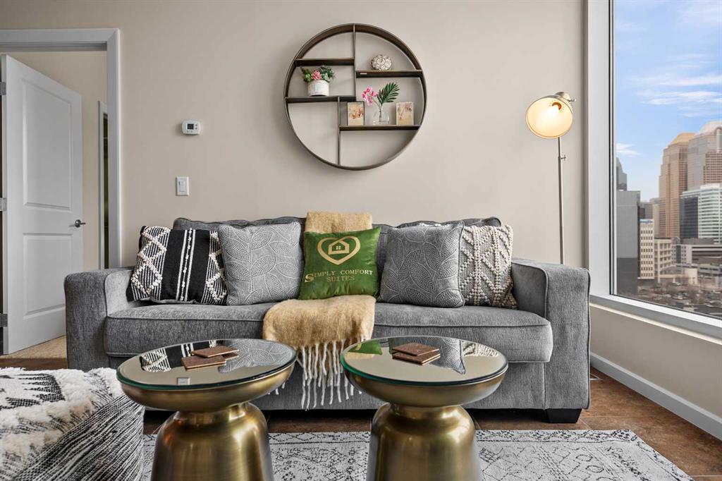 211 13 Avenue SE, #905
