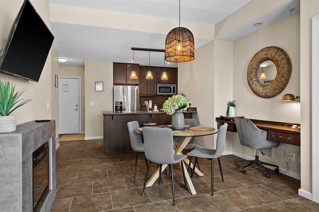211 13 Avenue SE, #905