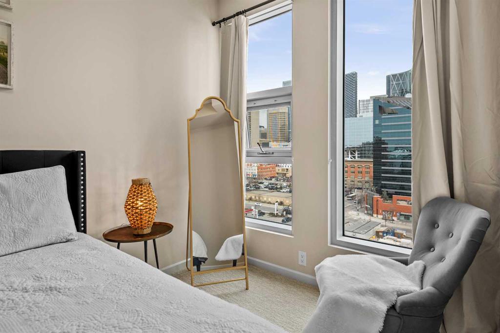 211 13 Avenue SE, #905