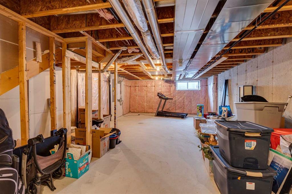 218 Midgrove Mews SW