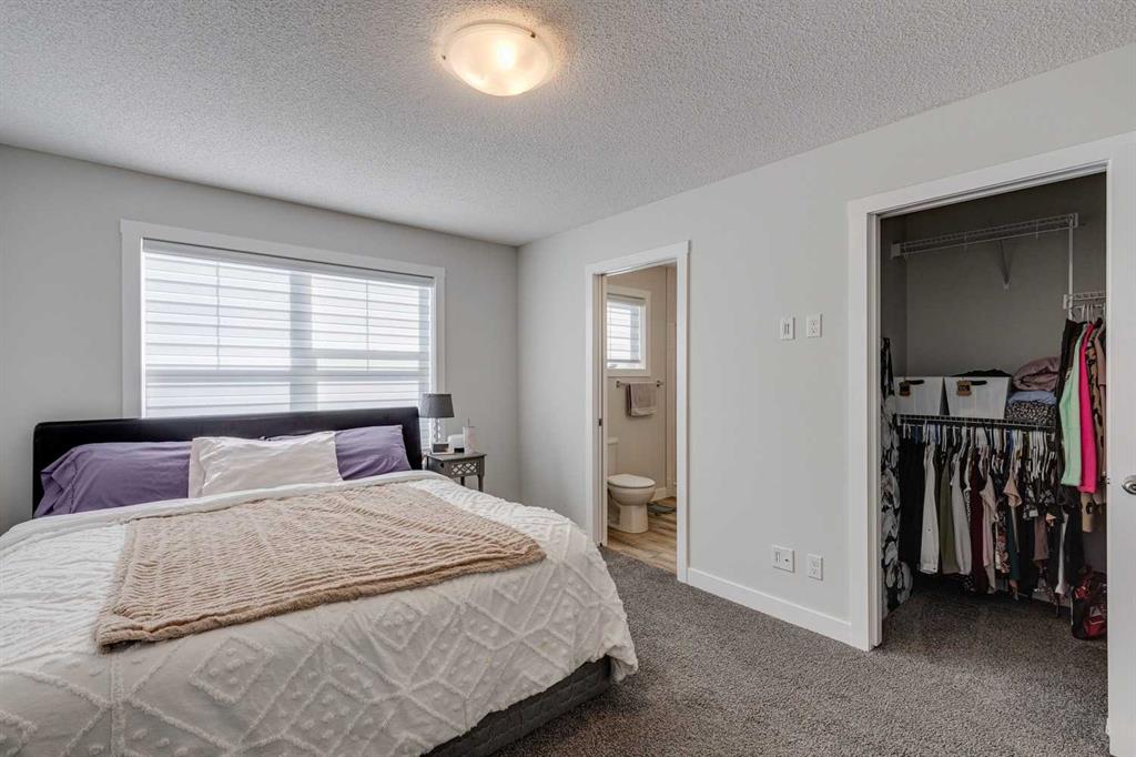 218 Midgrove Mews SW