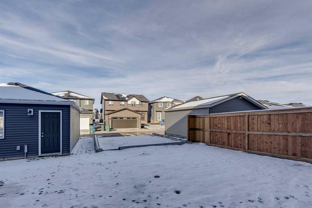 218 Midgrove Mews SW