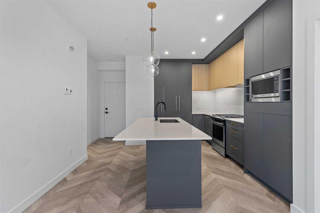 4275 Norford Avenue NW, #406