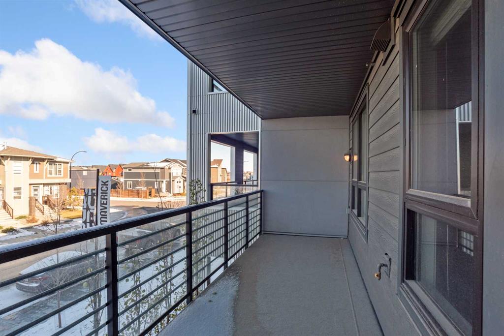 350 Livingston Common NE, #1206