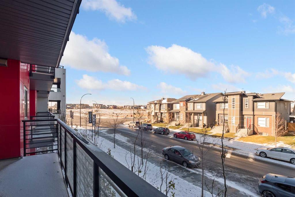 350 Livingston Common NE, #1206