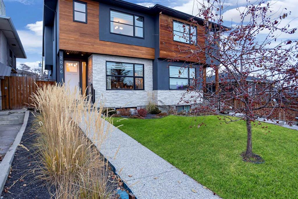 2006 26 Avenue SW