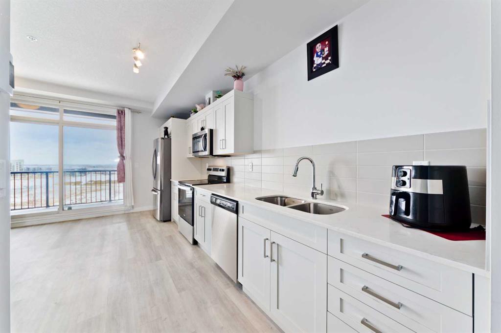 20 Sage Hill Walk NW, #215