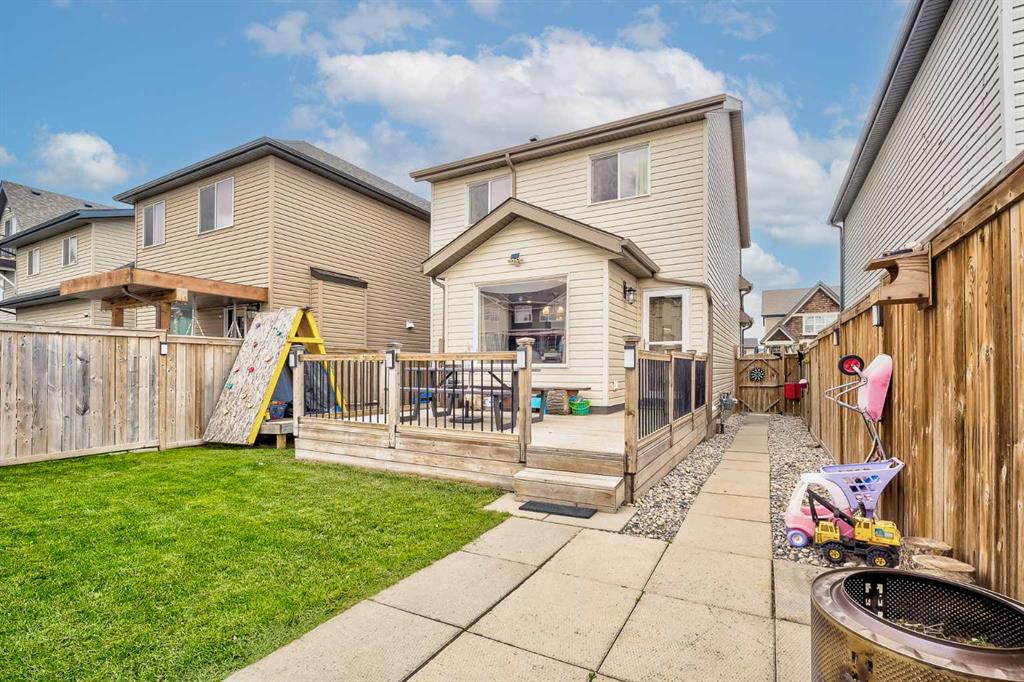 227 Skyview Point Road NE