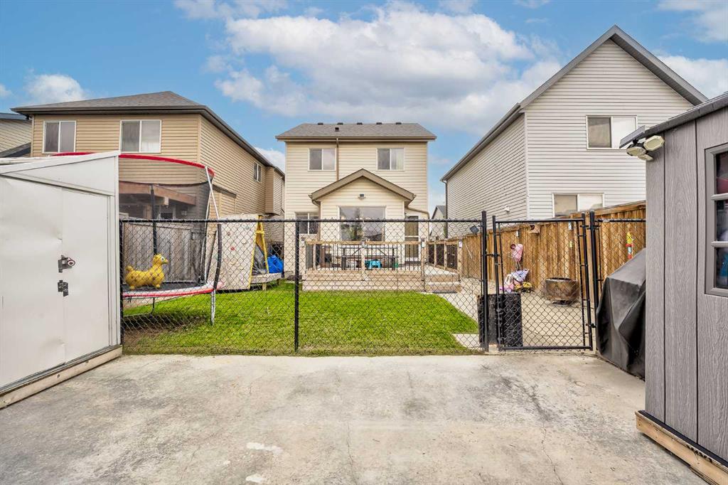 227 Skyview Point Road NE