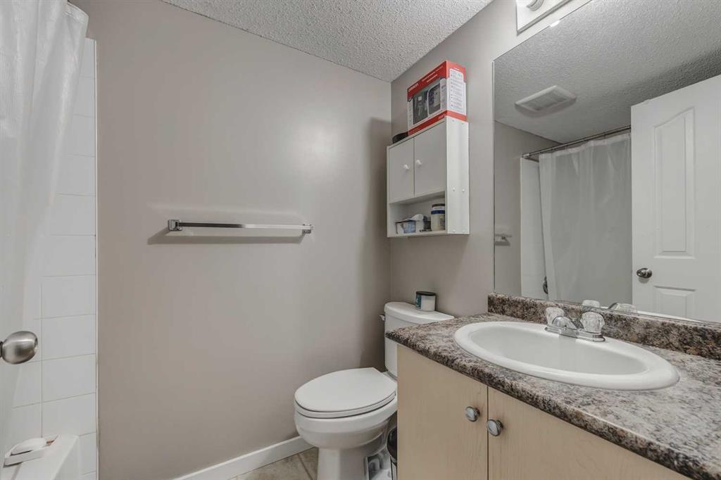 10 Prestwick Bay SE, #2104