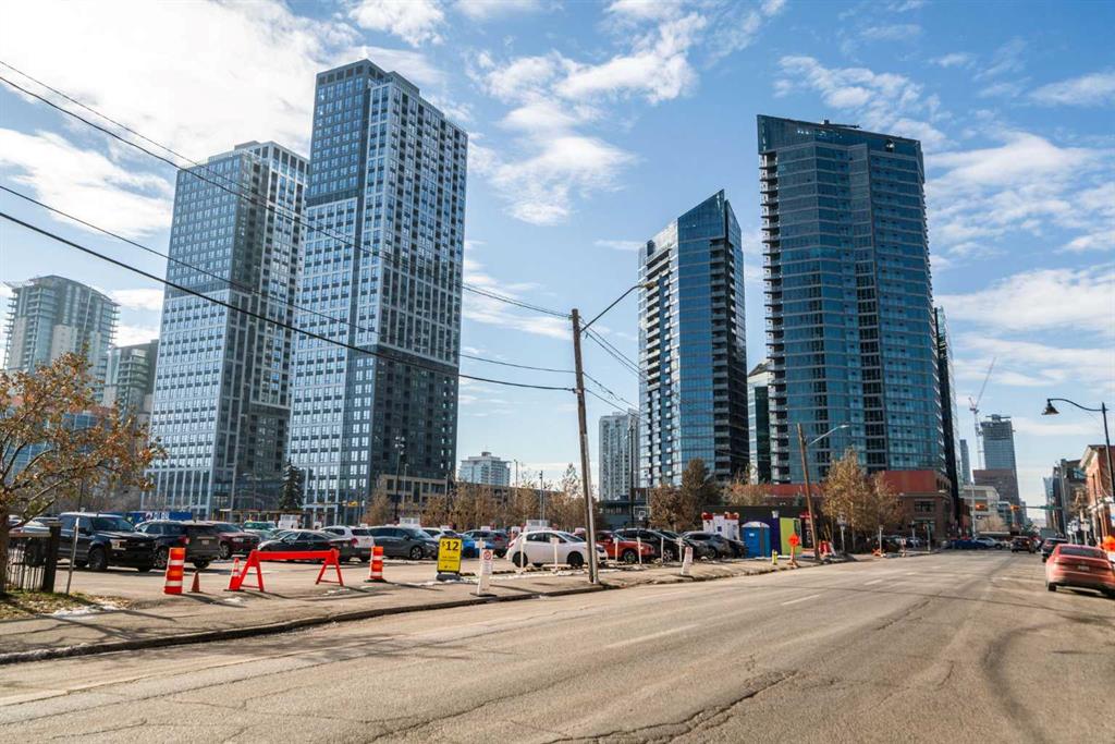 225 11 Avenue SE, #607