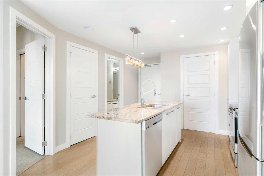 225 11 Avenue SE, #607