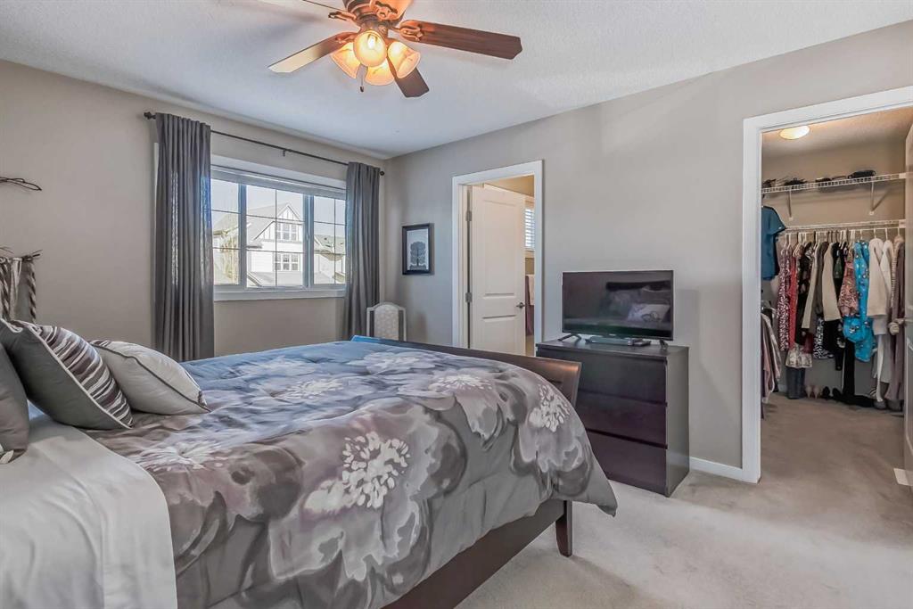 349 Sunset Common