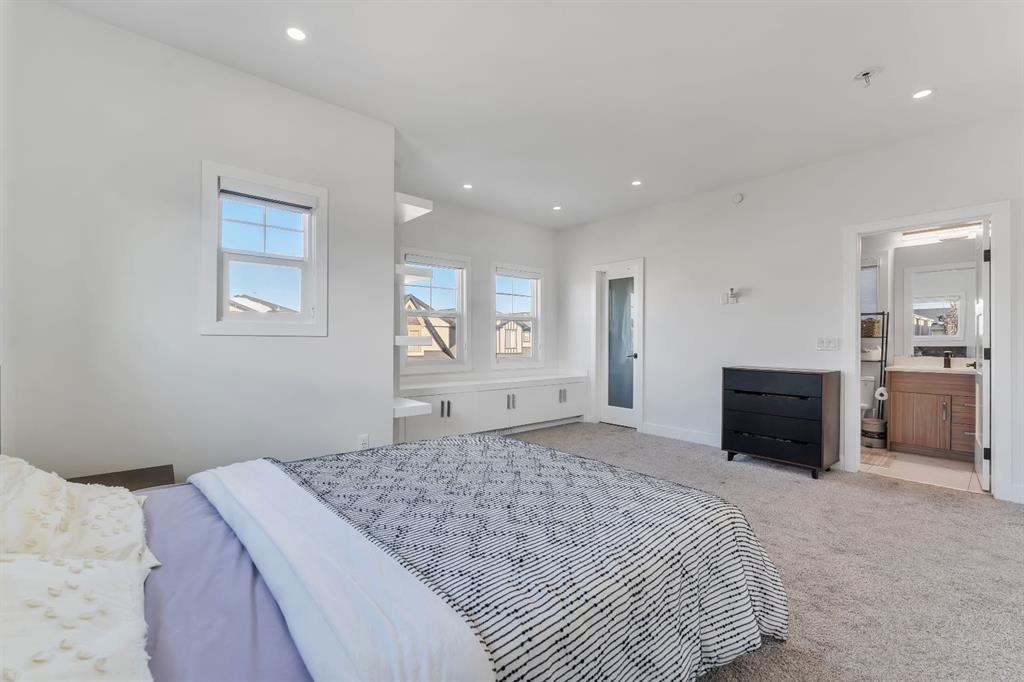 32 Covecreek Mews NE