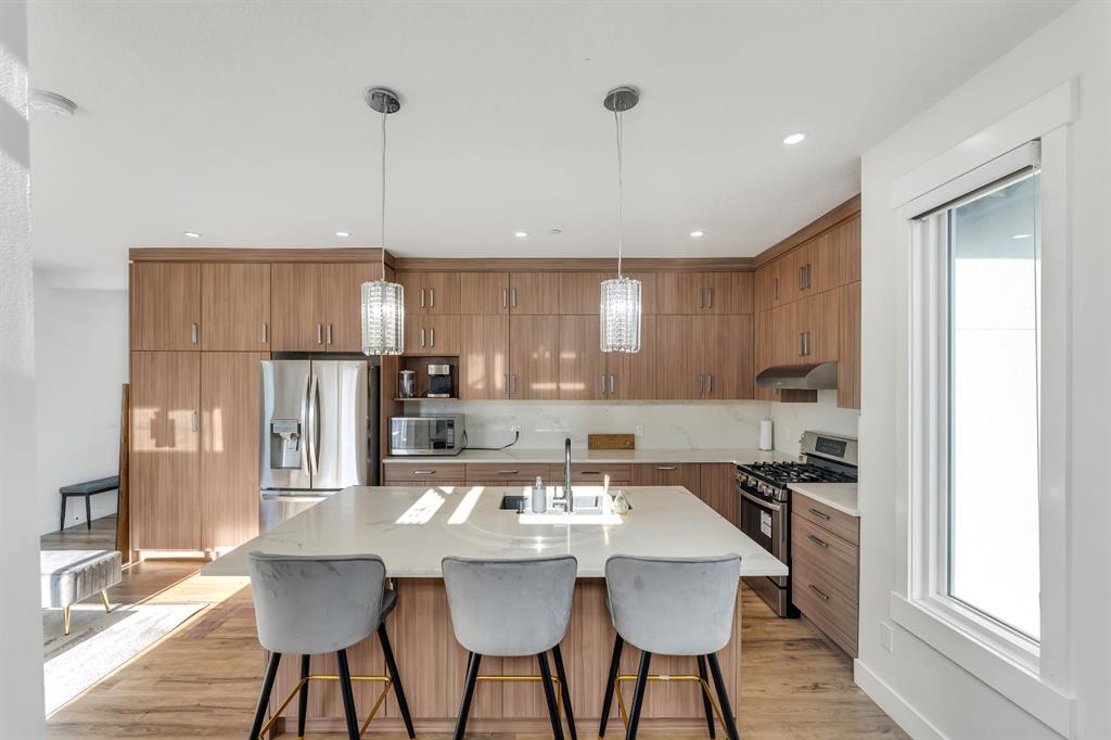 32 Covecreek Mews NE