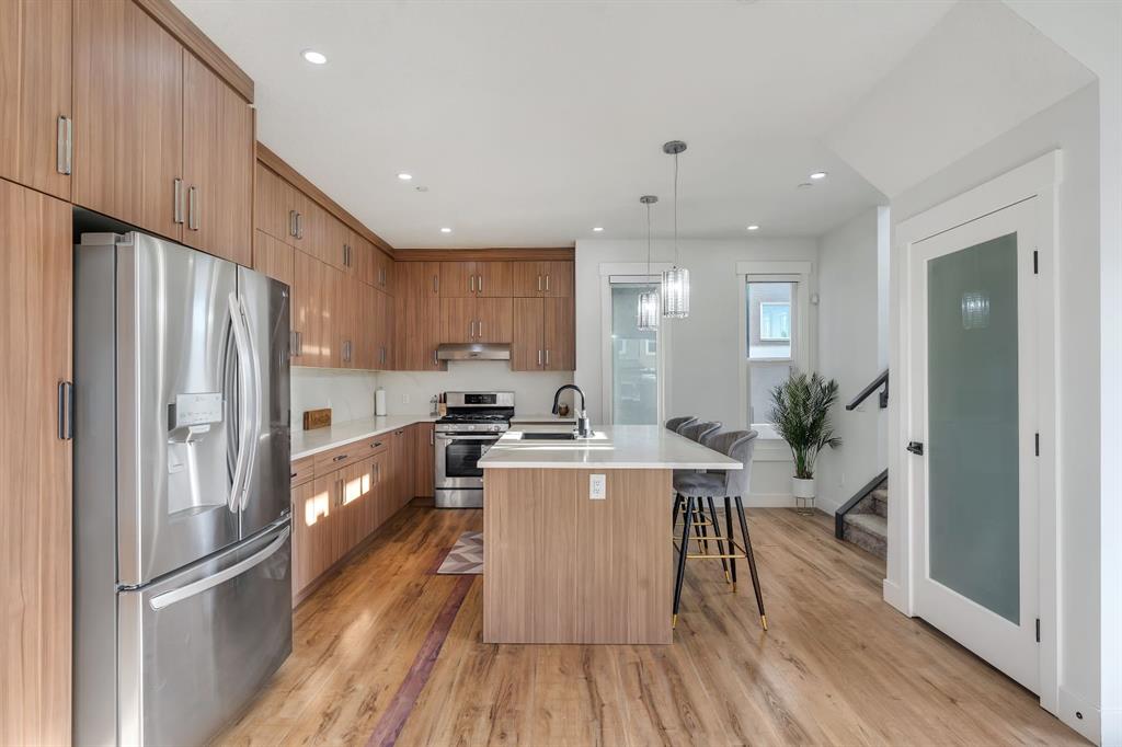 32 Covecreek Mews NE