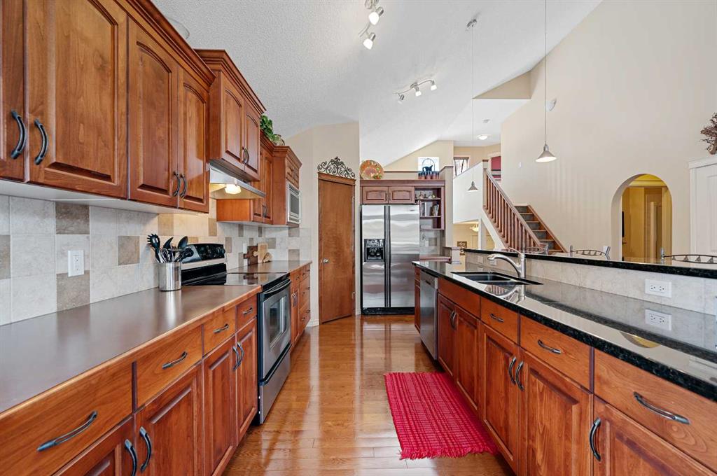 214 Cranleigh Bay SE