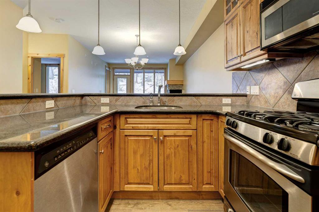 107 Armstrong Place, #614