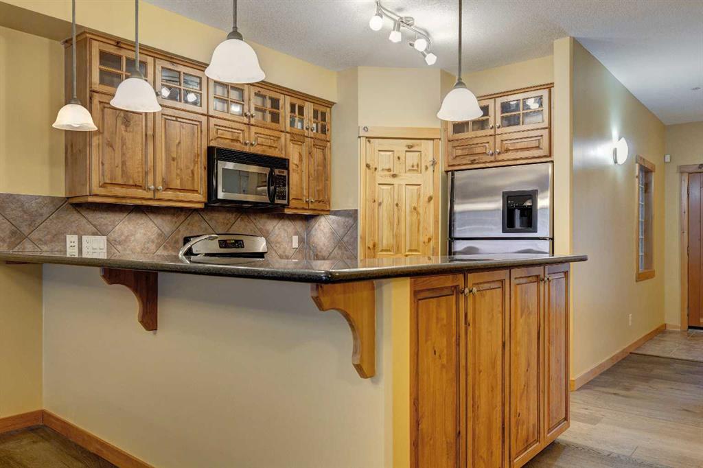 107 Armstrong Place, #614