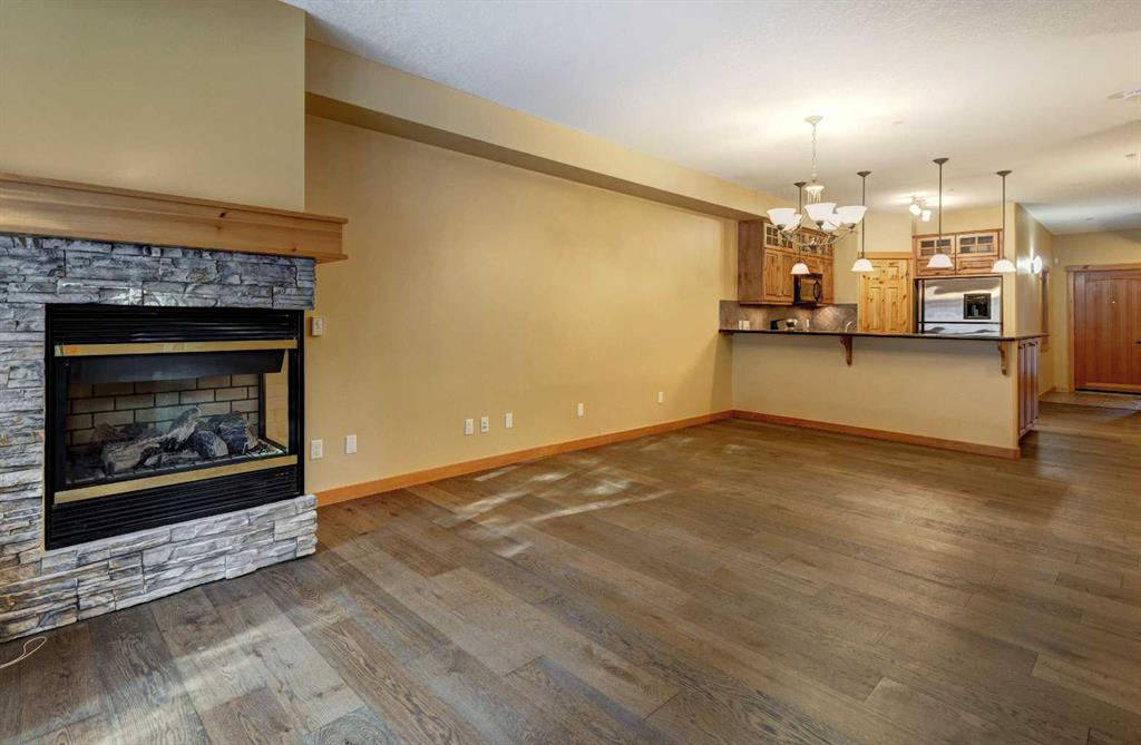 107 Armstrong Place, #614