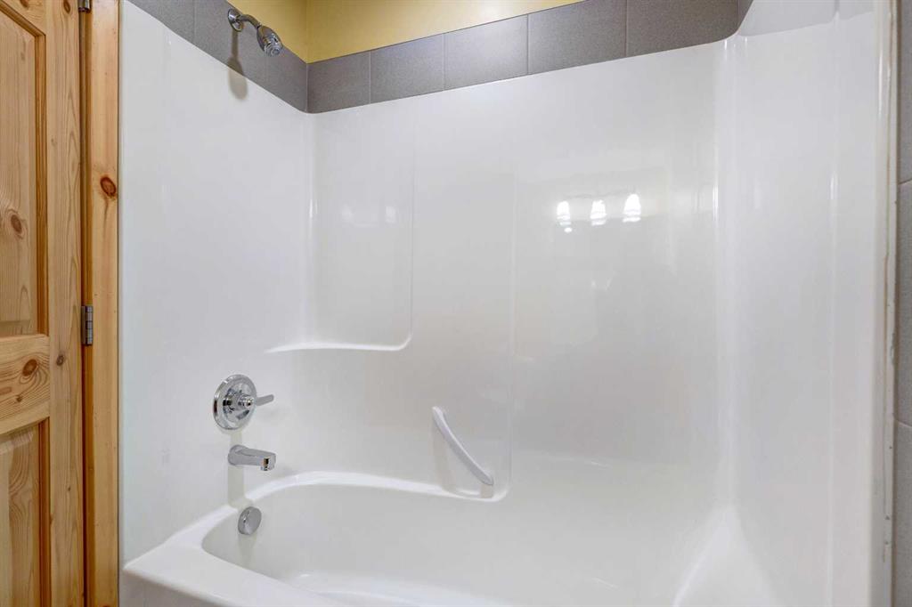 107 Armstrong Place, #614