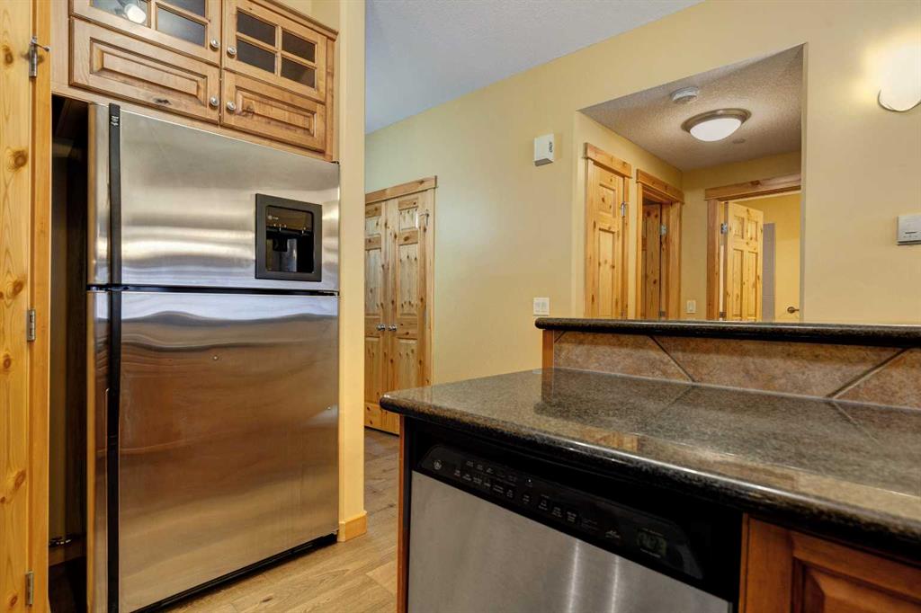 107 Armstrong Place, #614