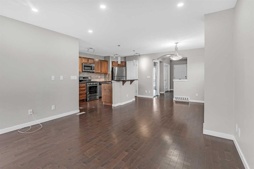 1202 New Brighton Park SE