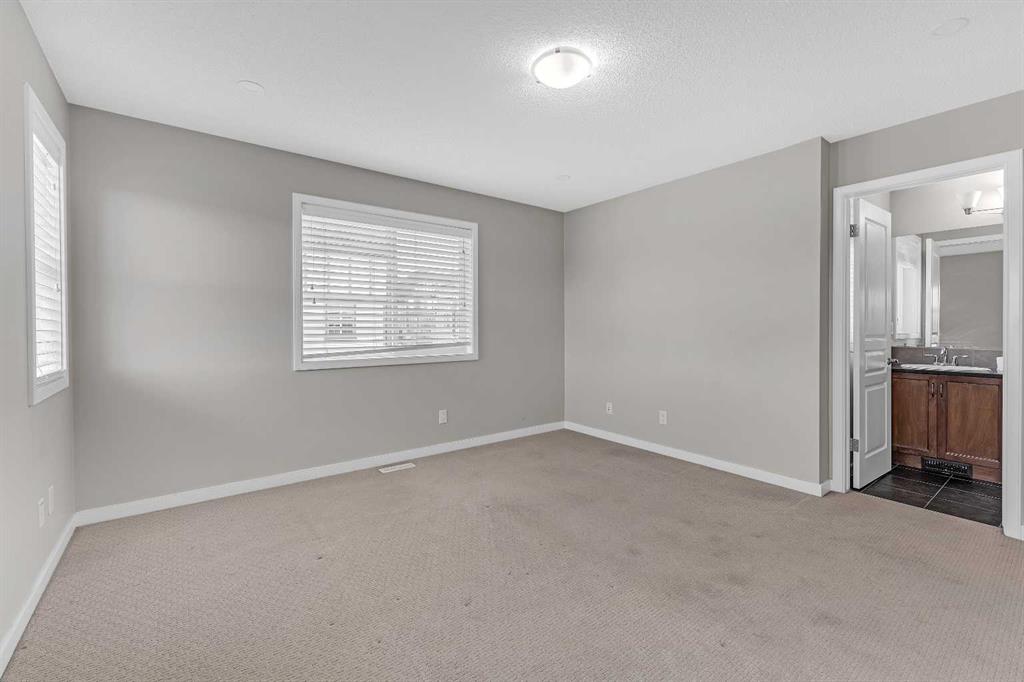 1202 New Brighton Park SE