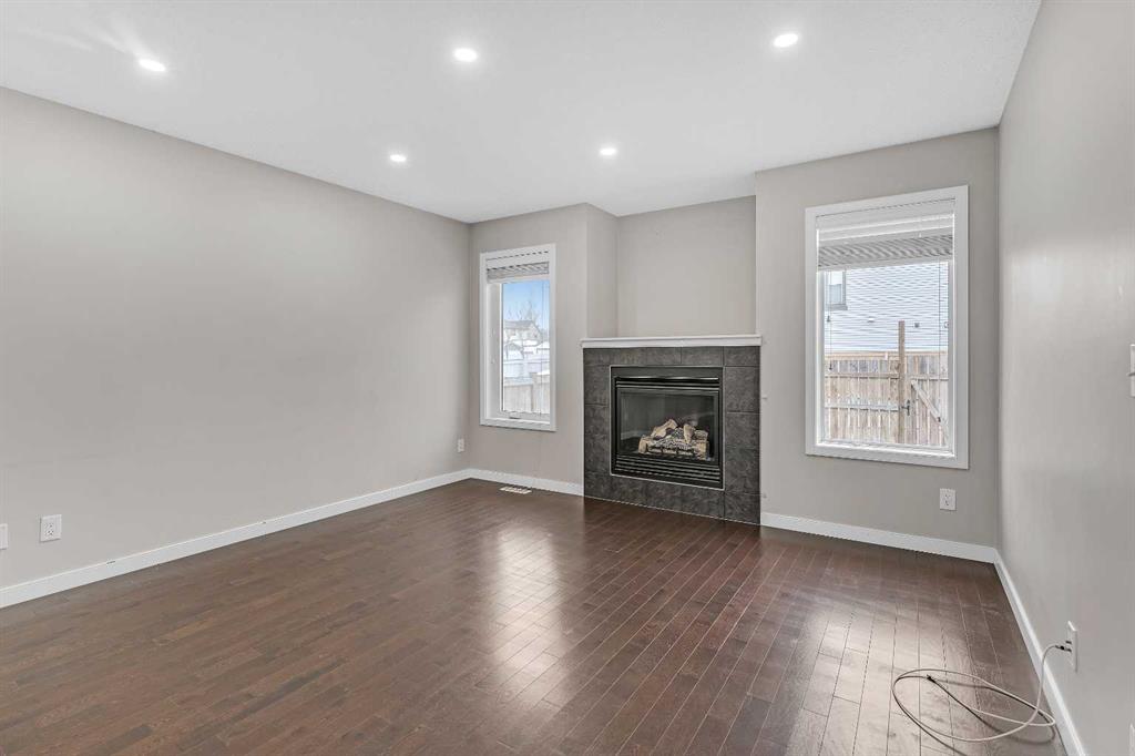 1202 New Brighton Park SE