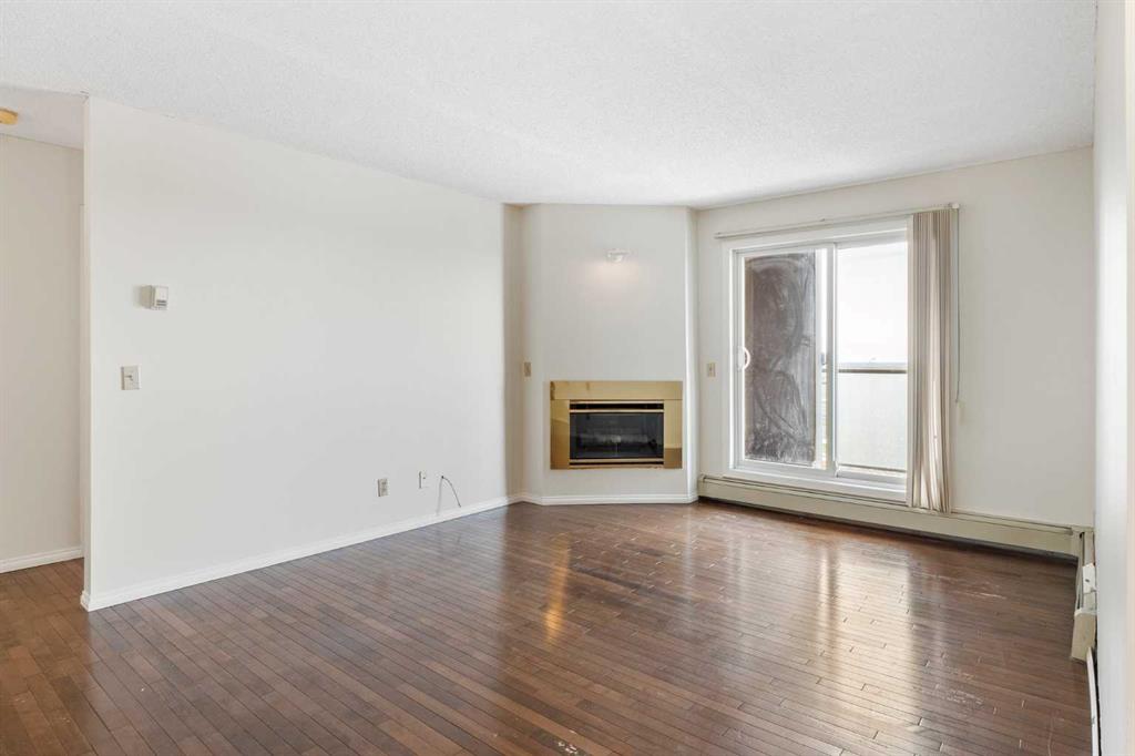 1500 Edenwold Heights NW, #1523