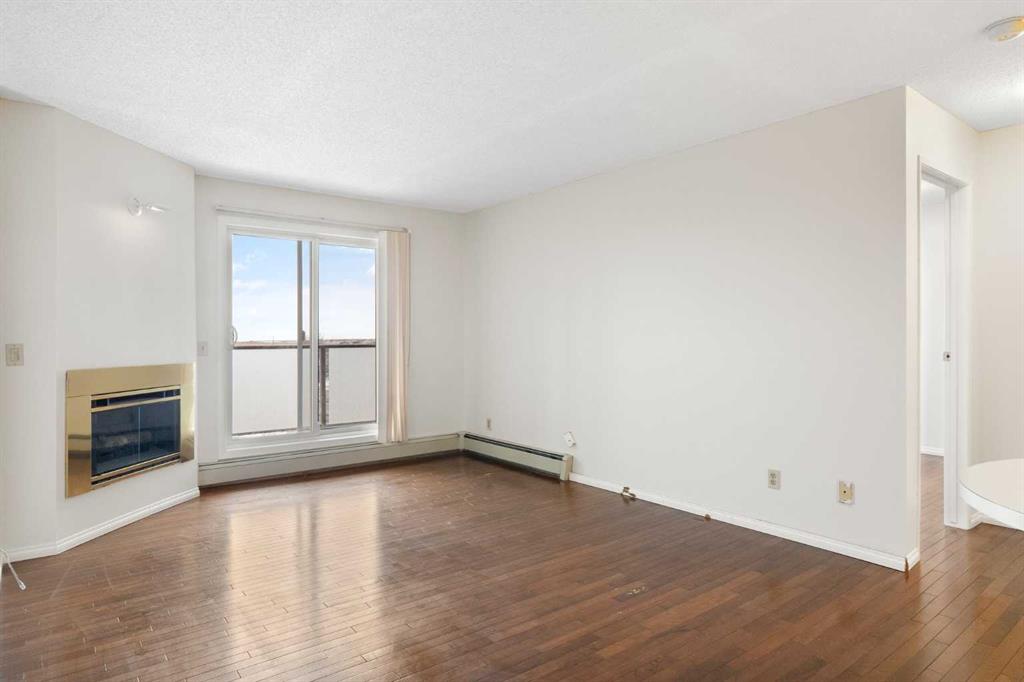 1500 Edenwold Heights NW, #1523