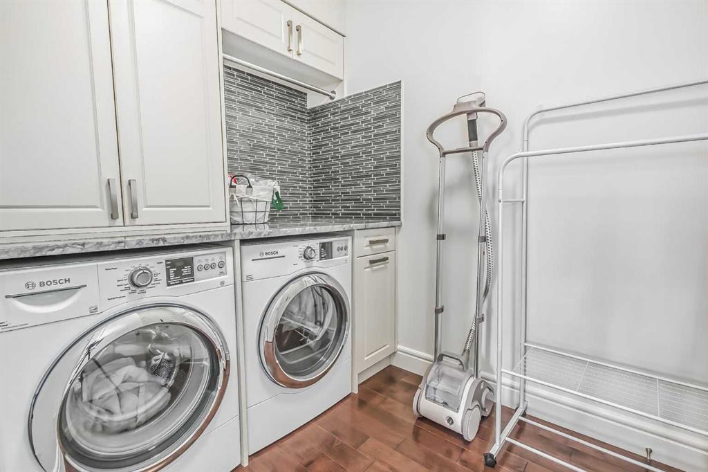 817 15 Avenue SW, #2500