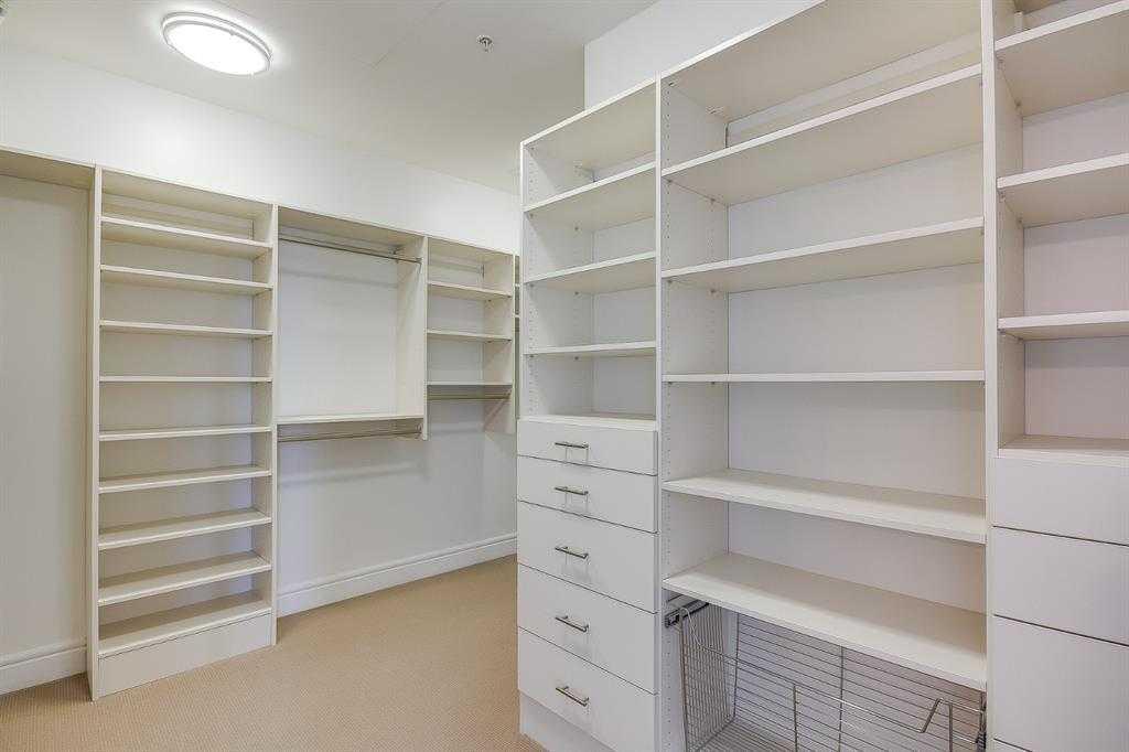 817 15 Avenue SW, #2500
