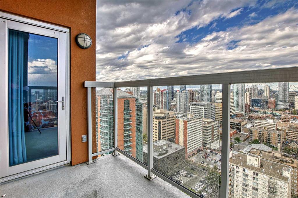 817 15 Avenue SW, #2500